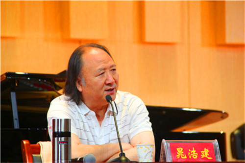 2016060208584488.jpg 解放军艺术学院晁浩建教授应邀来伟德国际官网讲学