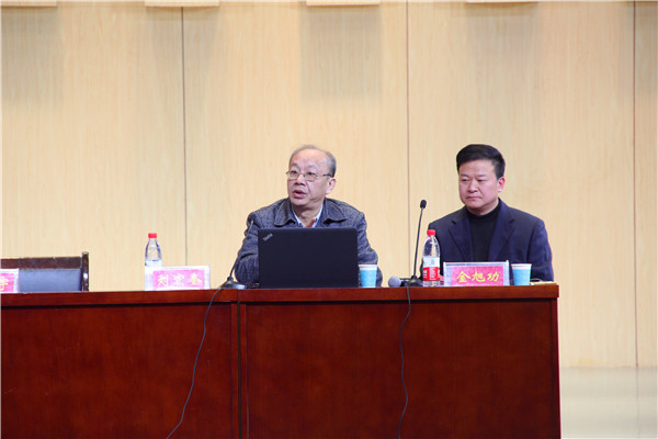 2017032709050369.jpg 伟德国际官网举办“信阳民间音乐进课堂”实践教学系列活动—信阳民歌专场